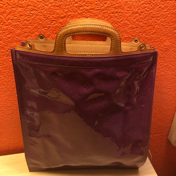 Authentic Louis Vuitton Vernis Hand bag - Picture 1 of 5